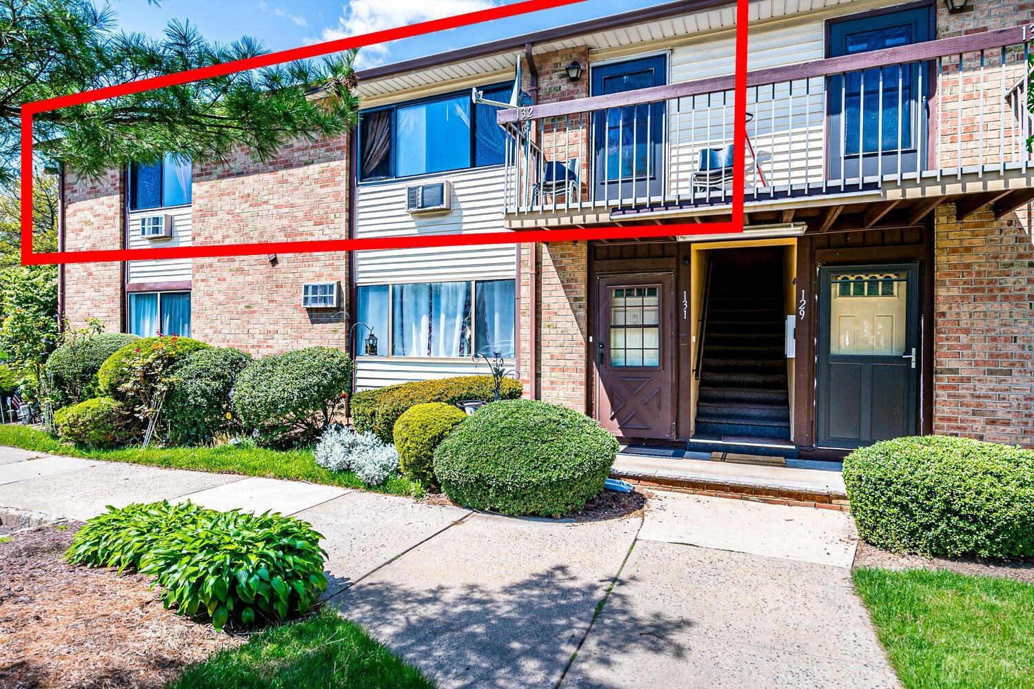 132 Cricket Lane, For Sale in Woodbridge Proper Zoocasa