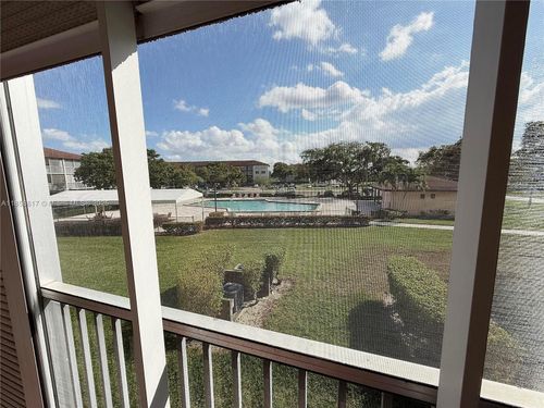 apt-212t-151 Sw 135th Ter, Pembroke Pines, FL, 33027-1629 | Card Image
