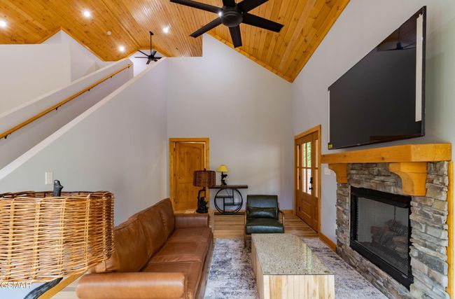 617 Davenport Rd, House other with 3 bedrooms, 3 bathrooms and null parking in Gatlinburg TN | Image 11