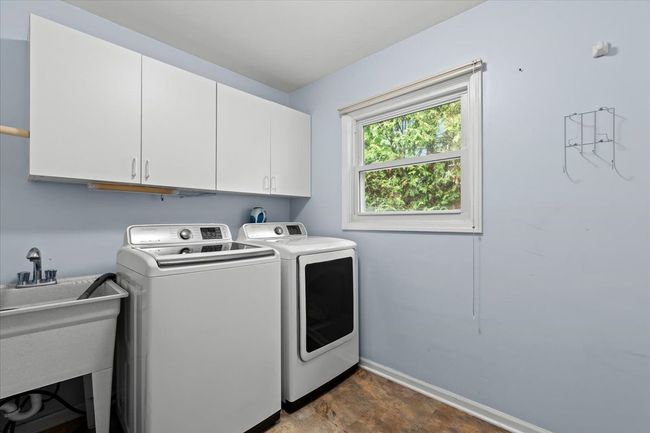 21950 Heatherbrae Way S, House other with 4 bedrooms, 3 bathrooms and null parking in Novi MI | Image 25