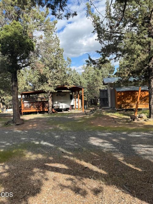 12032 Sw Hunters Loop, Culver, OR, 97734-1011 | Card Image
