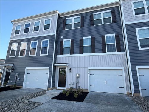 1128 Meadowlark Drive, Upper Macungie Twp, PA, 18051 | Card Image