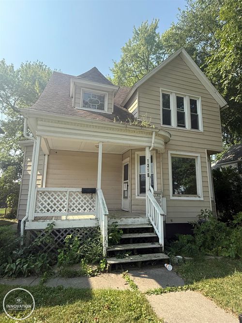 1310 Griswold St, Port Huron, MI, 48060-5755 | Card Image