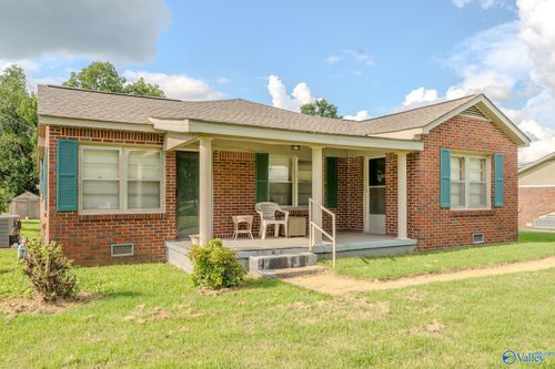 1287 Dillard St, Courtland, AL, 35618-3201 | Card Image