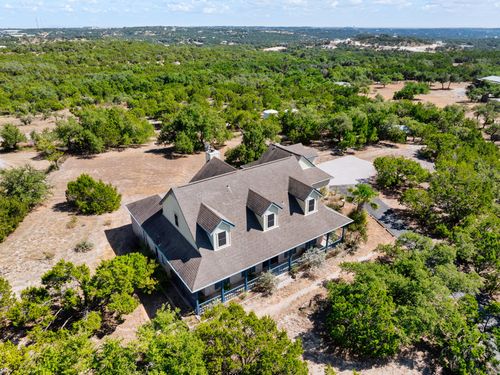 601 Hays Country Acres Rd, Dripping Springs, TX, 78620-3985 | Card Image
