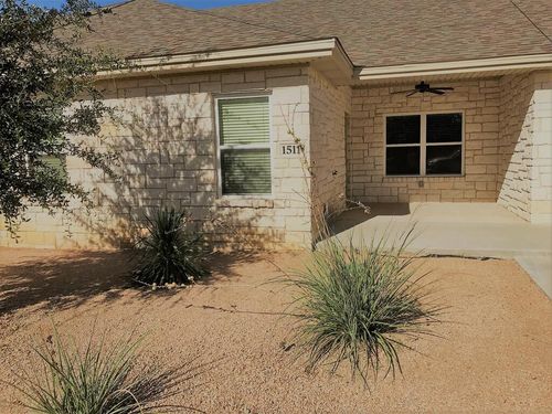 1511 Club Dr, Midland, TX, 79701-2630 | Card Image