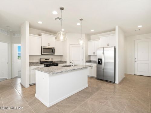 6828 W Wrenwood Ln, Tucson, AZ, 85757-0233 | Card Image