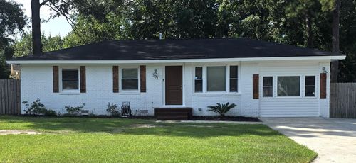 301 Laurel Ave, Goose Creek, SC, 29445-3026 | Card Image