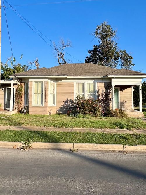 525 W Tarleton St, Stephenville, TX, 76401-3341 | Card Image