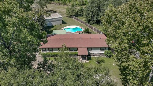 15350 Old Humble Pipeline Rd, Conroe, TX, 77302-4416 | Card Image