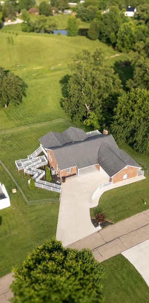 7474 Canterbury Rd, Portsmouth, OH, 45662-5704 | Card Image