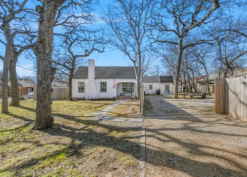 5720 W Arkansas Ln, Arlington, TX, 76016-1103 | Card Image
