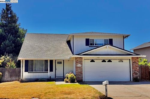 1415 Pelican Way, Suisun City, CA, 94585-2330 | Card Image