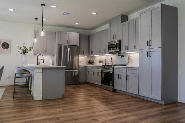 620 Luke St, House other with 3 bedrooms, 2 bathrooms and null parking in Dayton TX | Image 6
