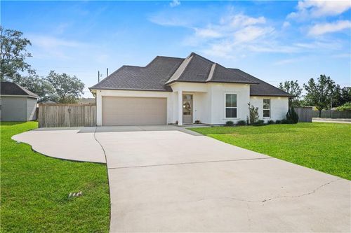 11008 Audubon Dr, Hammond, LA, 70403-2683 | Card Image