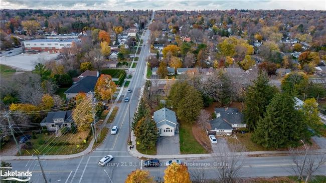 290 Barrie Rd, House other with 3 bedrooms, 2 bathrooms and 5 parking in Orillia ON | Image 42