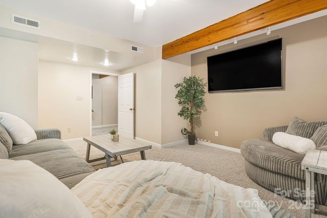 212 Riva Ridge Dr, House other with 4 bedrooms, 3 bathrooms and null parking in Fairview NC | Image 32
