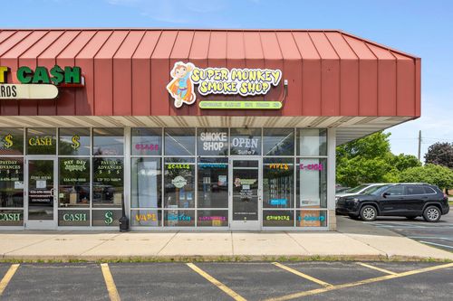 7-151 S Main St, Cedar Springs, MI, 49319-8950 | Card Image