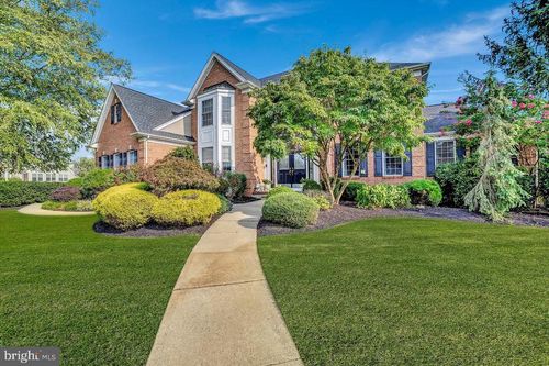 11 Victoria Ct, Cream Ridge, NJ, 08514-1528 | Card Image