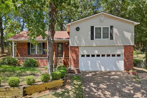 2112 Cedar Creek Rd, North Little Rock, AR, 72116-5709 | Card Image