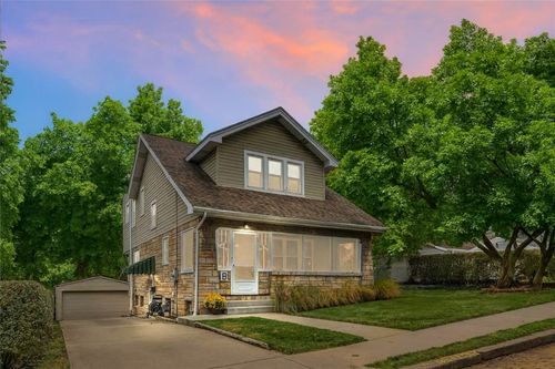 8 Keswick Ave, Bellevue, PA, 15202-3326 | Card Image