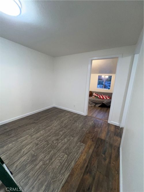 7028 Marbrisa Ave, Huntington Park, CA, 90255-3713 | Card Image
