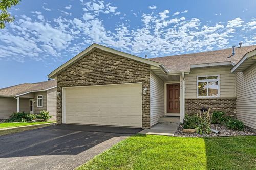 4144 Jarmann Ln, Shakopee, MN, 55379-5815 | Card Image