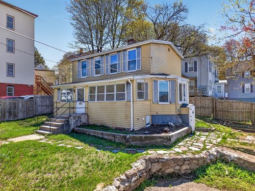 40 Moran St, Gardner, MA, 01440 | Card Image