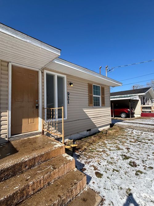 921 N Fulbright Avenue, Springfield, MO, 65802 | Card Image