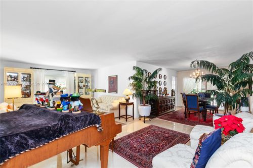 7010 Sw 148th Ter, Palmetto Bay, FL, 33158-2128 | Card Image