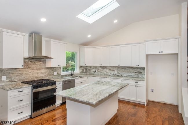 44 Grover Dr, House other with 3 bedrooms, 2 bathrooms and null parking in Wayne NJ | Image 11