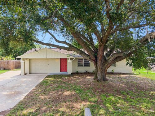 111 Borada Rd, Sanford, FL, 32773-5542 | Card Image