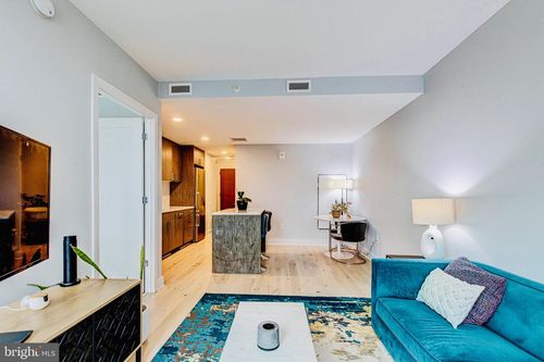 apt-1107-1211 Van St Se, WASHINGTON, DC, 20003-4681 | Card Image