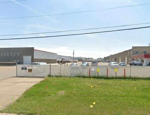 6205 76 Ave Nw, Edmonton, AB, T6B0A7 | Card Image