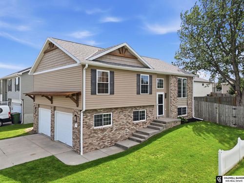 5701 S 96th St, Lincoln, NE, 68526-6002 | Card Image