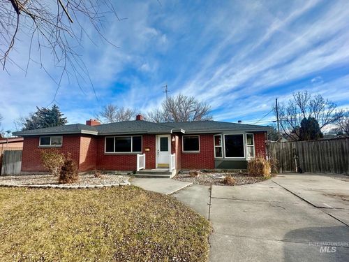 628 Alturas Dr N, Twin Falls, ID, 83301-4333 | Card Image