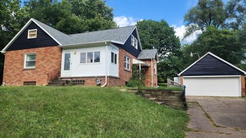 3525 Fair Ave, Davenport, IA, 52806-6010 | Card Image