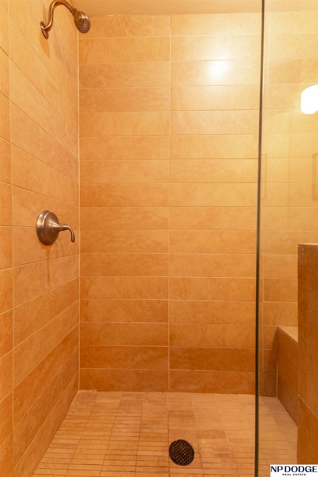 APT-308 - 105 S 9 Th St, Condo with 1 bedrooms, 2 bathrooms and 2 parking in Omaha NE | Image 32