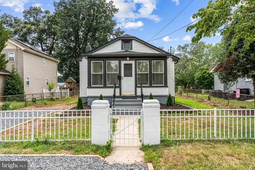 32 Garden Ave, BLACKWOOD, NJ, 08012-4833 | Card Image