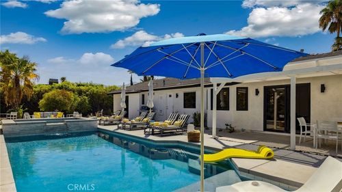 2004 Nicola Rd E, Palm Springs, CA, 92262-3540 | Card Image