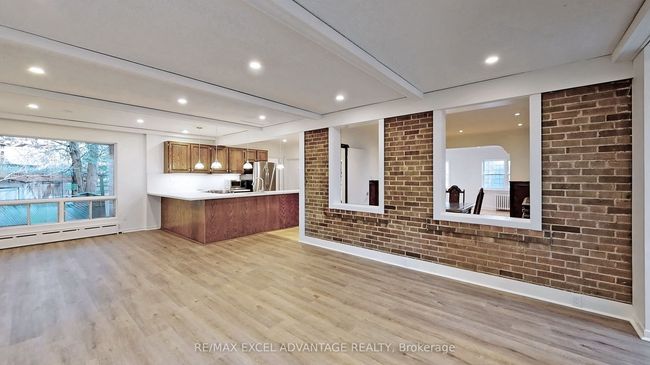 2 Sandringham Dr, House other with 4 bedrooms, 3 bathrooms and 6 parking in North York ON | Image 8