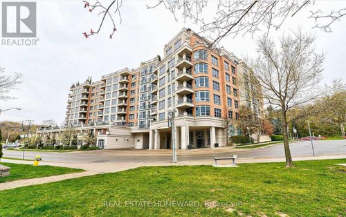 206-10 Old York Mills Road, Toronto (Bridle Path-Sunnybrook-York Mills), ON, M2P2G9 | Card Image