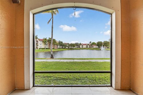apt-104-2123 Renaissance Blvd, Miramar, FL, 33025-5689 | Card Image