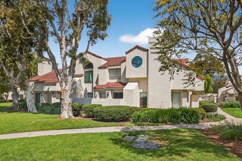 4826 Sawyer Ave, Carpinteria, CA, 93013-1948 | Card Image