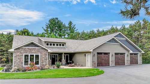 S9165 Lowes Creek Rd, Eleva, WI, 54738-9491 | Card Image