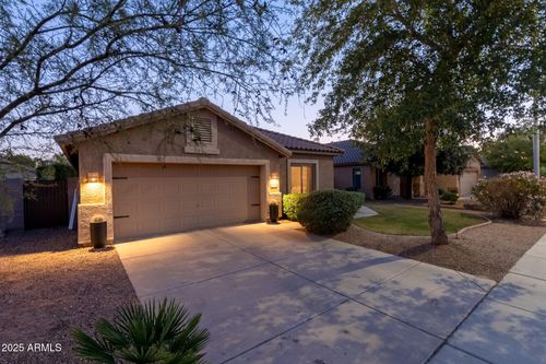 2881 E La Costa Dr, Chandler, AZ, 85249-4926 | Card Image