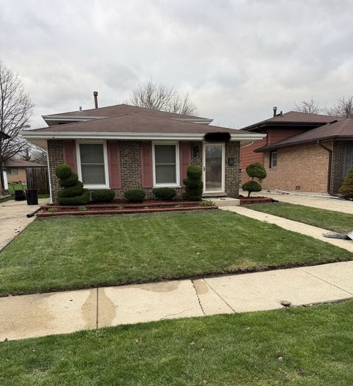18105 Soleri Dr, Country Club Hills, IL, 60478-5343 | Card Image