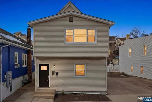 89 Westminster Pl, Garfield, NJ, 07026-1332 | Card Image