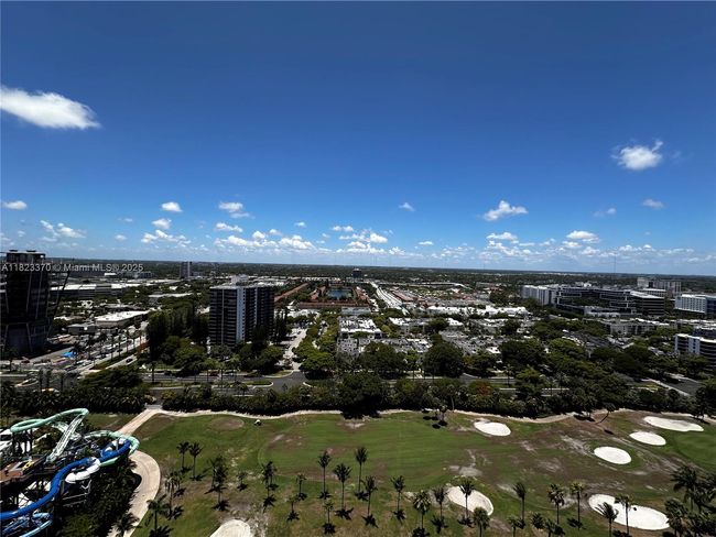 APT-2601 - 20335 W Country Club Dr, Condo with 1 bedrooms, 2 bathrooms and null parking in Aventura FL | Image 13