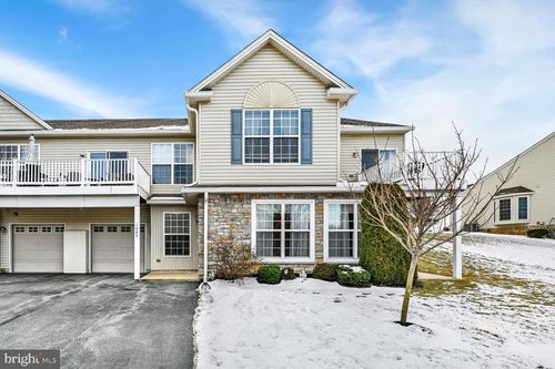 1008-1008 Crestview Ln, STEWARTSTOWN, PA, 17363-8377 | Card Image